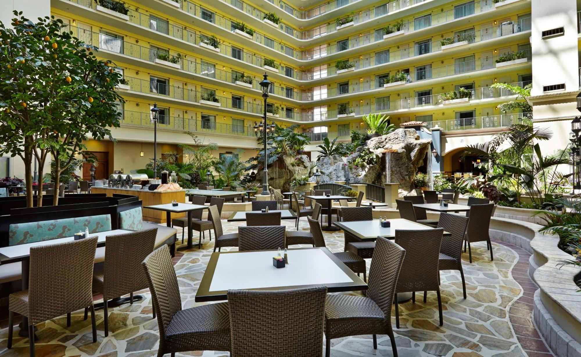 Embassy By Hilton Lauderdale 17th Street 3*